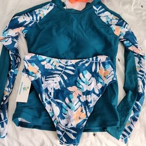 Medium Swimsuit nwot